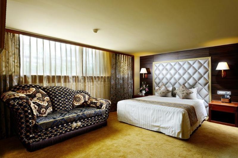Spa Spring Resort Beitou Exterior photo